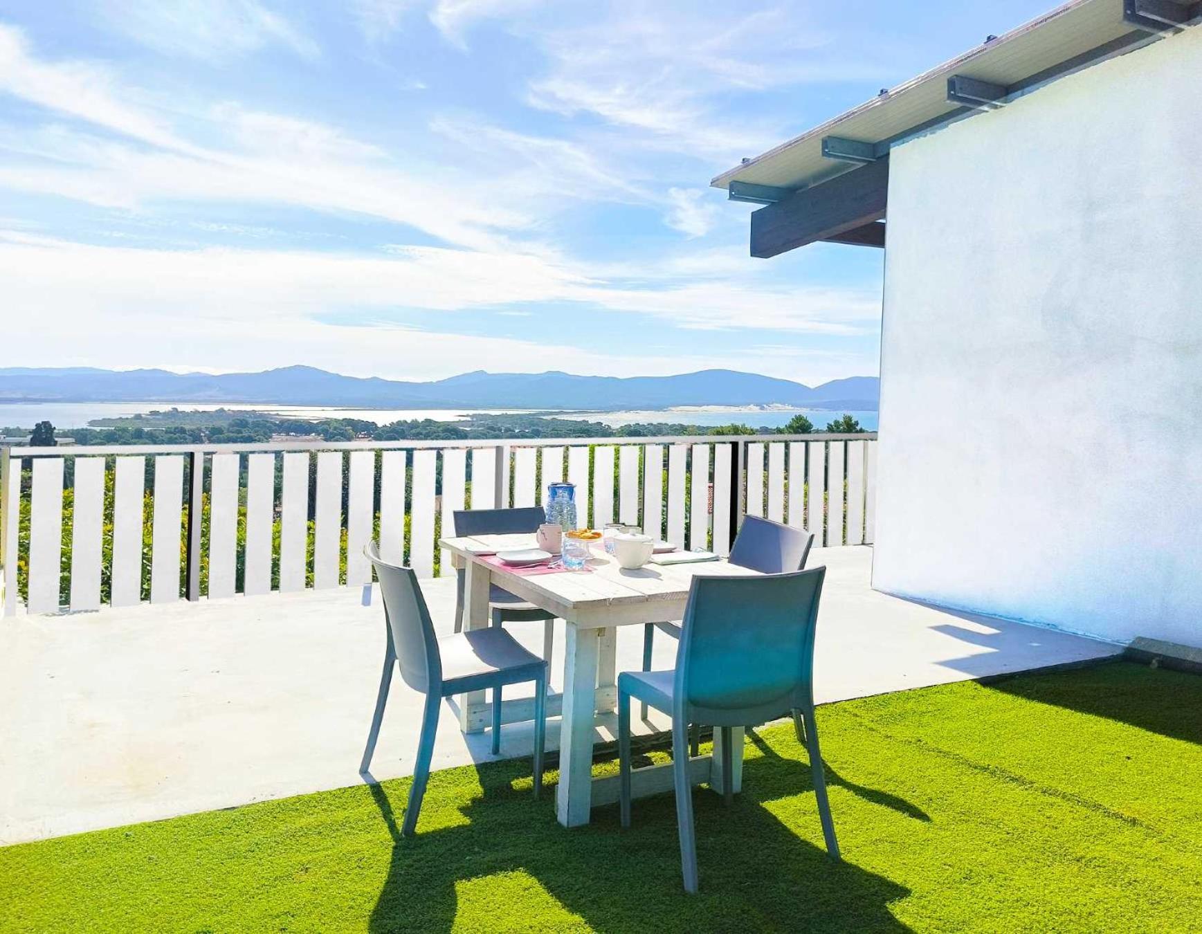 Panohome Porto Pino Extérieur photo